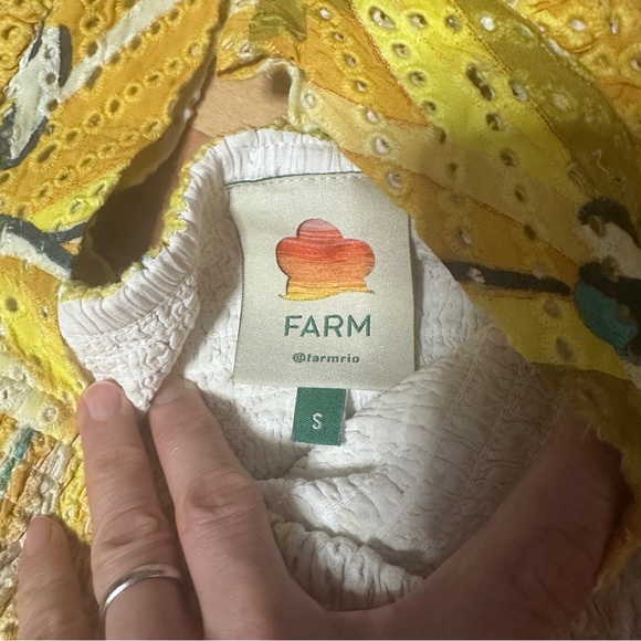 FARM Rio Yellow Floral Puff Sleeve Blouse - Picture 5 of 6